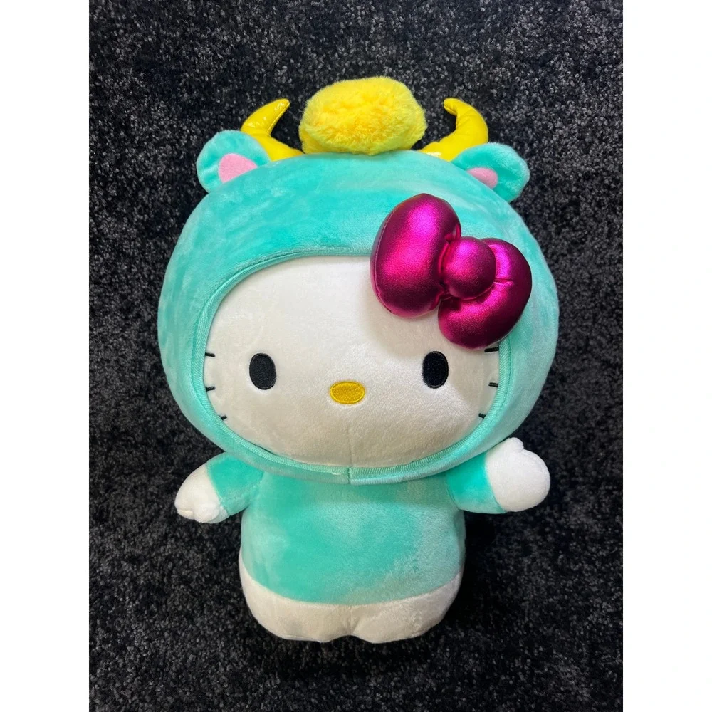 Hello Kitty, 2021 Taurus Star Sign Zodiac 14